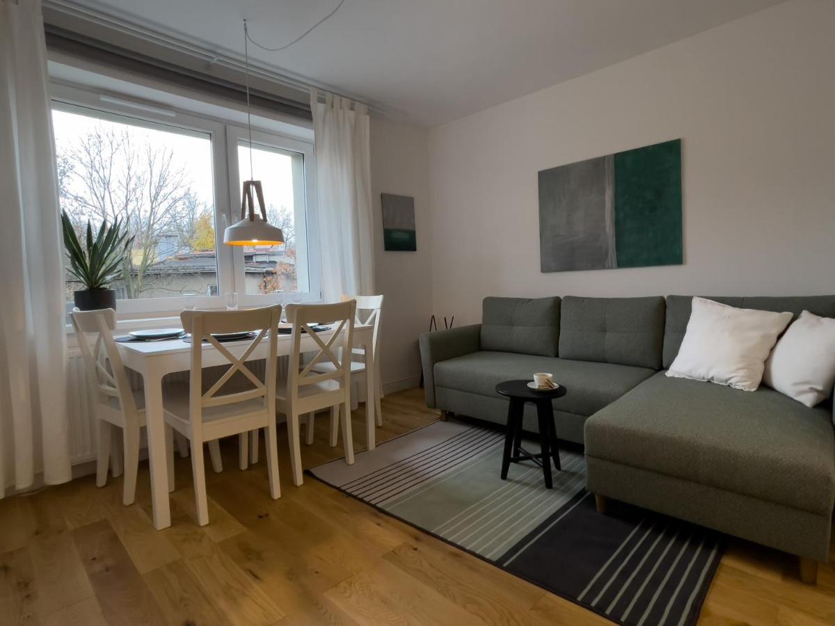 Urban Apartments Cosy No 4, Free Private Parking, Self Check-In Хожов Екстериор снимка